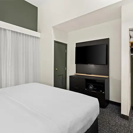 Spark By Hilton Panama City Beach Exterior photo