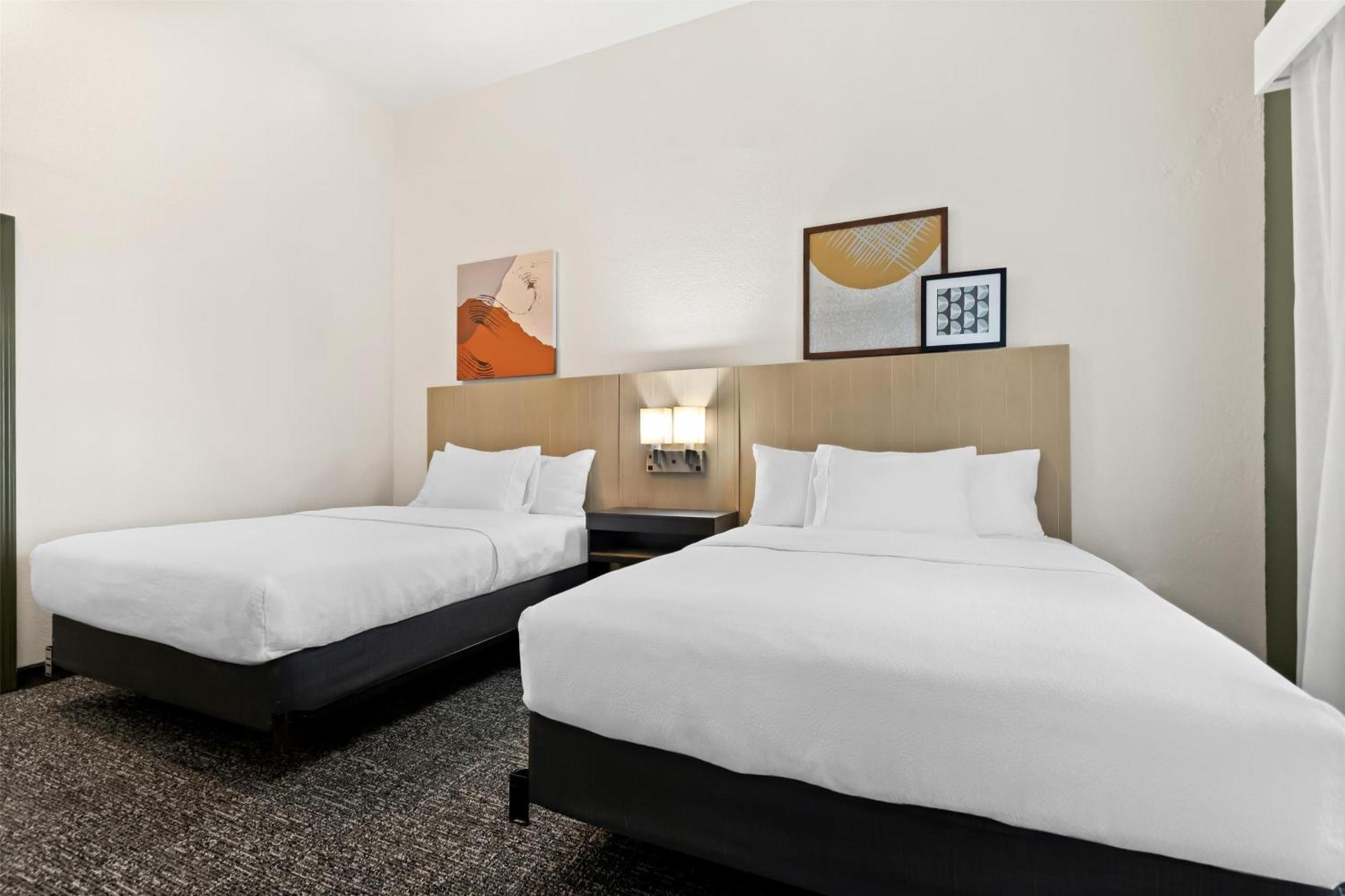 Spark By Hilton Panama 3*