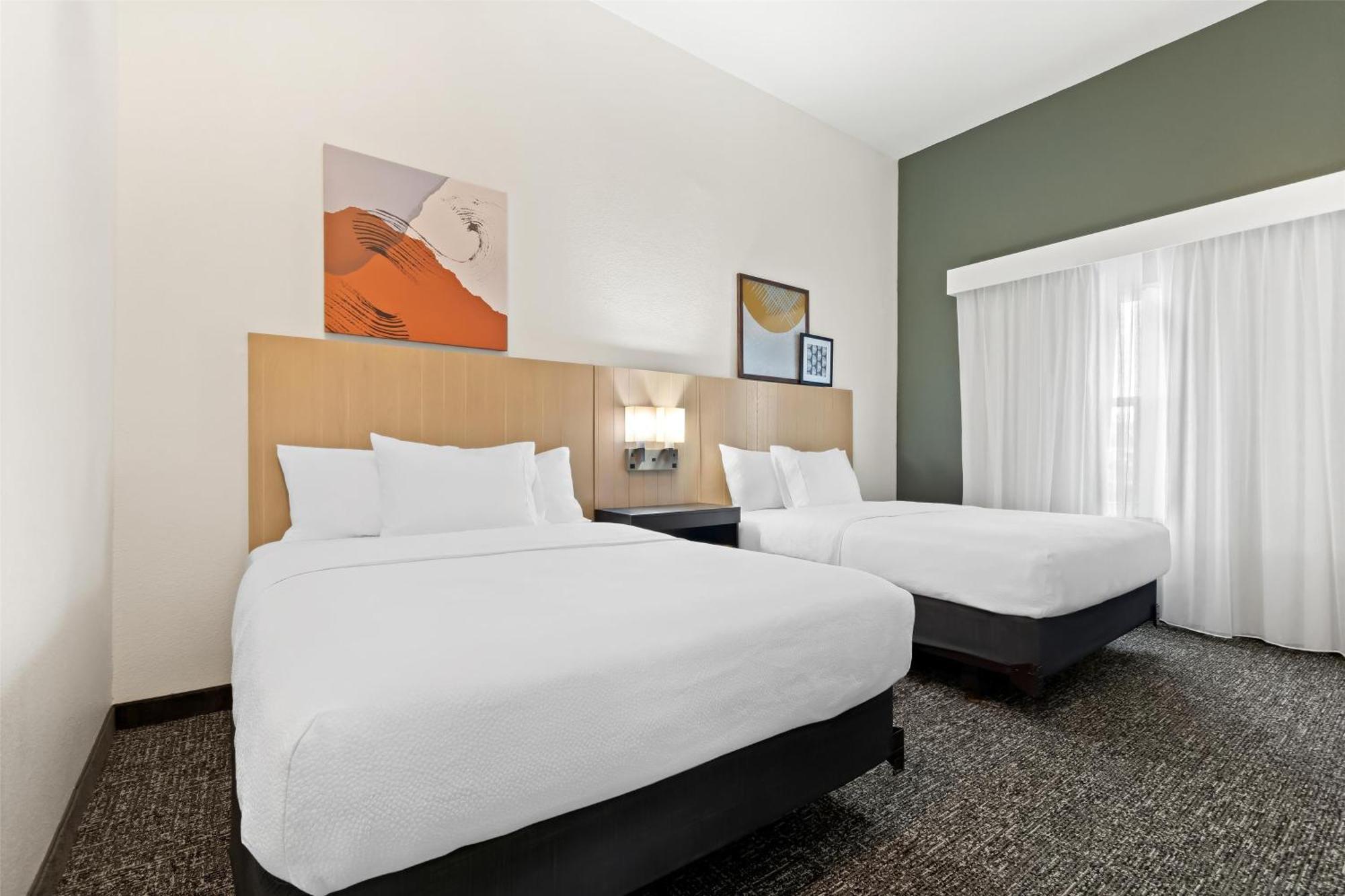 Spark By Hilton Panama Panama City Beach