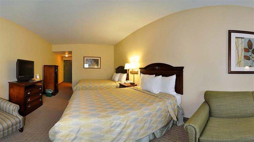 Hotel Spark By Hilton Panama Panama City Beach