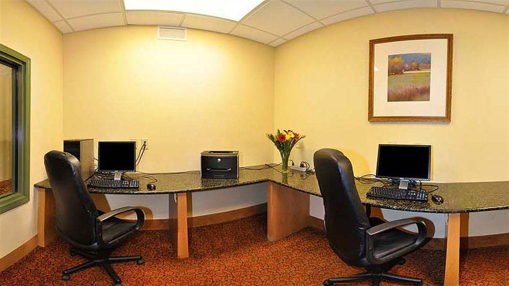 Hotel Spark By Hilton Panama 3*