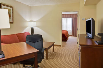 Spark By Hilton Panama Hotel 3*